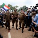 Four Questions on Photography Sara Terry in Conversation With…Ilvy Njiokiktjien